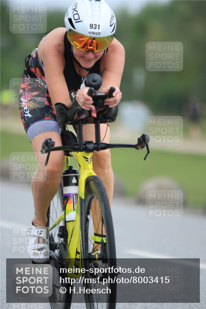 21.06.2025 - 27. Vierlanden-Triathlon H.Heesch http://msf.ph/oto/8003415 15.06.2025 12:47:14 Radfahren 931 meine-sportfotos.de
