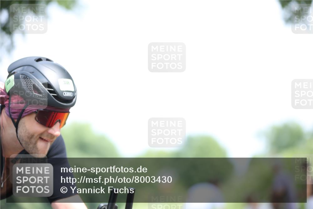 15.06.2025 - 7 Türme Triathlon Yannick Fuchs http://msf.ph/oto/8003430 15.06.2025 12:33:13 Radfahren 334, 544 meine-sportfotos.de