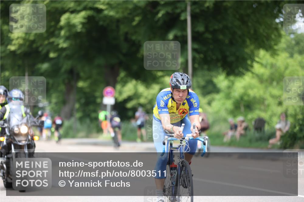 15.06.2025 - 7 Türme Triathlon Yannick Fuchs http://msf.ph/oto/8003511 15.06.2025 13:16:54 Radfahren 291, 336, 337, 533, 703, 706, 748, 830, 960, 1188 meine-sportfotos.de