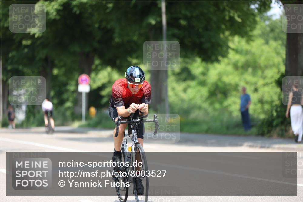 15.06.2025 - 7 Türme Triathlon Yannick Fuchs http://msf.ph/oto/8003527 15.06.2025 12:33:35 Radfahren  meine-sportfotos.de
