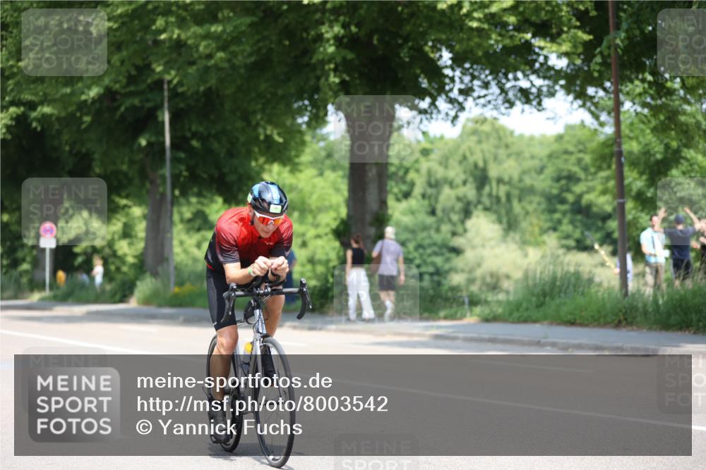 15.06.2025 - 7 Türme Triathlon Yannick Fuchs http://msf.ph/oto/8003542 15.06.2025 12:33:35 Radfahren  meine-sportfotos.de