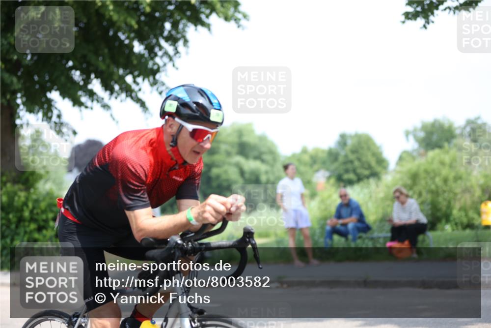 15.06.2025 - 7 Türme Triathlon Yannick Fuchs http://msf.ph/oto/8003582 15.06.2025 12:33:36 Radfahren  meine-sportfotos.de