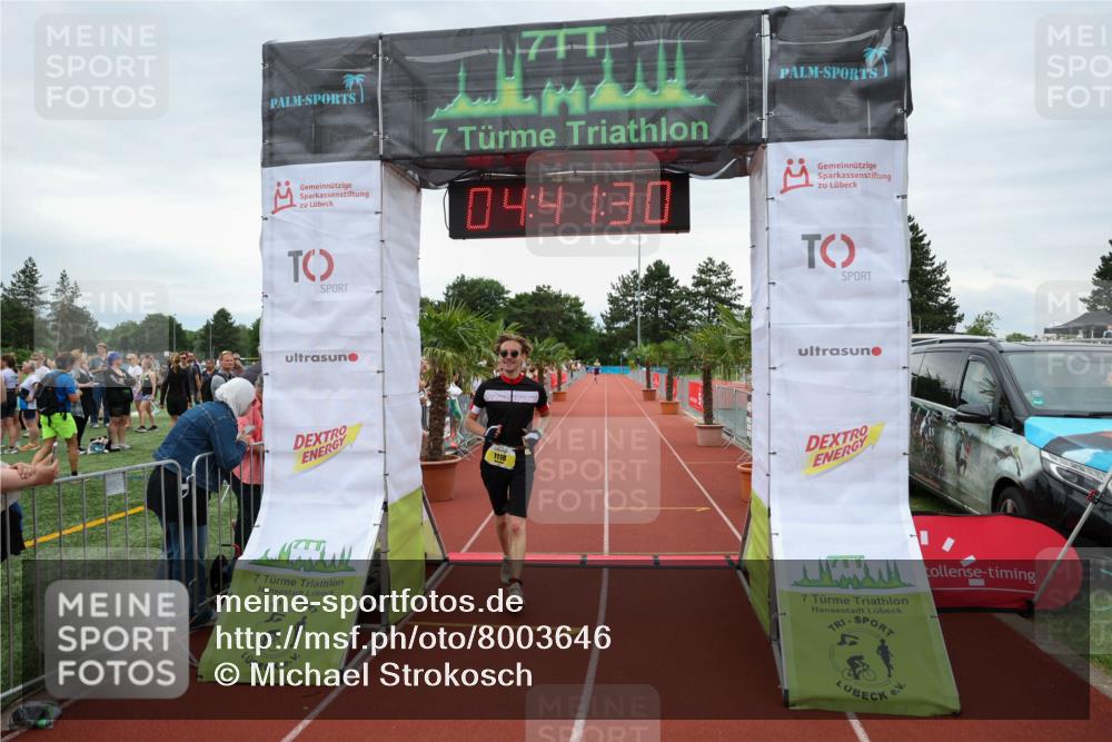 15.06.2025 - 7 Türme Triathlon Michael Strokosch http://msf.ph/oto/8003646 15.06.2025 14:41:30 Ziel 520, 1118 meine-sportfotos.de