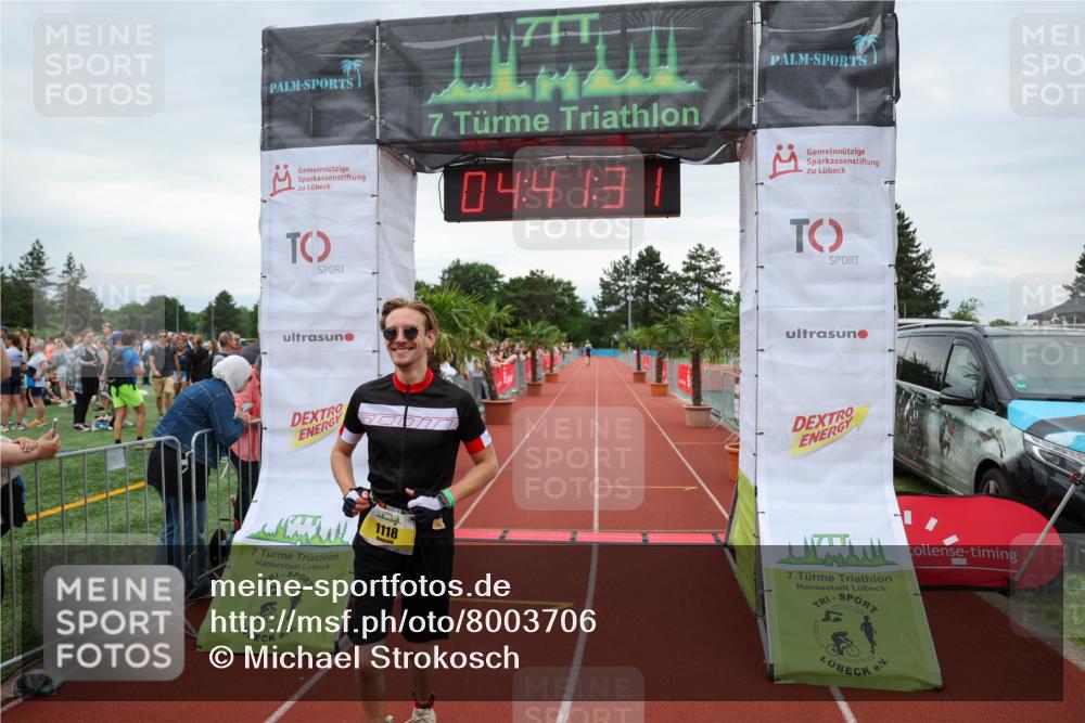 15.06.2025 - 7 Türme Triathlon Michael Strokosch http://msf.ph/oto/8003706 15.06.2025 14:41:31 Ziel 520, 1118 meine-sportfotos.de