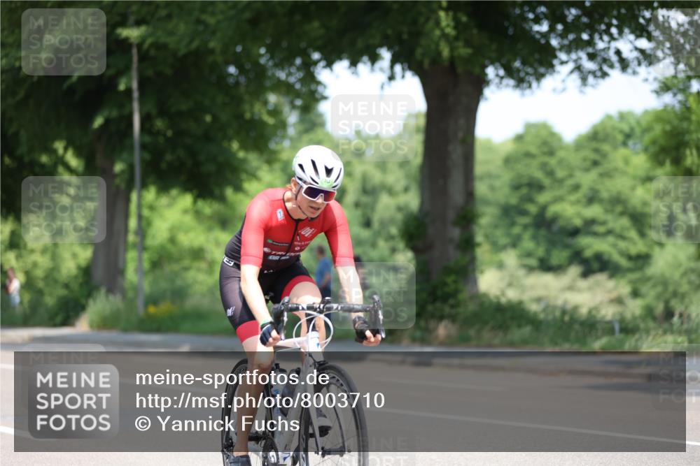 15.06.2025 - 7 Türme Triathlon Yannick Fuchs http://msf.ph/oto/8003710 15.06.2025 12:34:05 Radfahren 243, 553 meine-sportfotos.de
