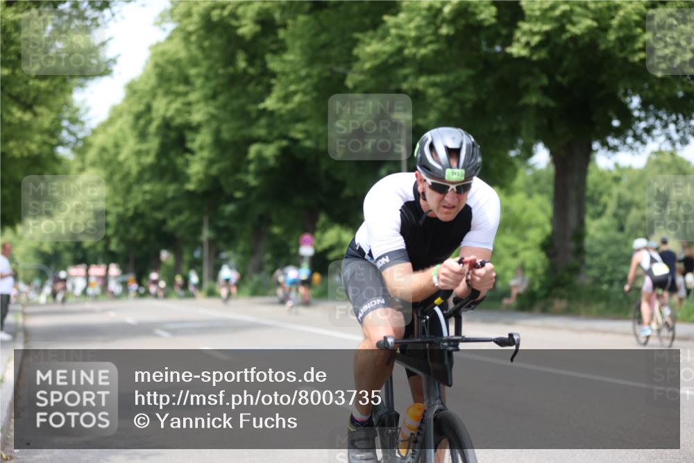 15.06.2025 - 7 Türme Triathlon Yannick Fuchs http://msf.ph/oto/8003735 15.06.2025 13:17:04 Radfahren 366, 563, 566, 583, 1039, 1188 meine-sportfotos.de