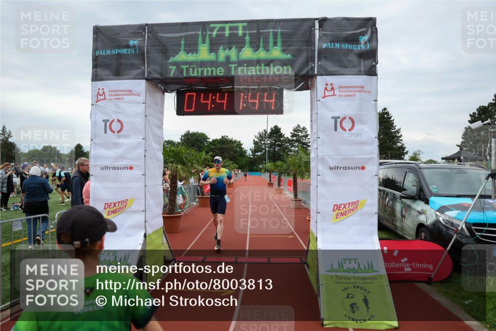 15.06.2025 - 7 Türme Triathlon Michael Strokosch http://msf.ph/oto/8003813 15.06.2025 14:41:44 Ziel 456 meine-sportfotos.de