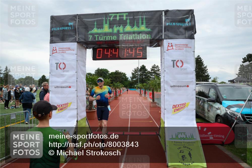 15.06.2025 - 7 Türme Triathlon Michael Strokosch http://msf.ph/oto/8003843 15.06.2025 14:41:45 Ziel 456 meine-sportfotos.de