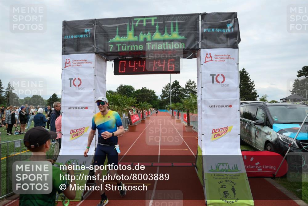 15.06.2025 - 7 Türme Triathlon Michael Strokosch http://msf.ph/oto/8003889 15.06.2025 14:41:45 Ziel 456 meine-sportfotos.de