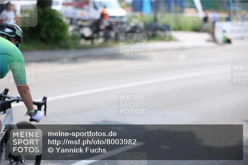 15.06.2025 - 7 Türme Triathlon Yannick Fuchs http://msf.ph/oto/8003982 15.06.2025 12:34:52 Radfahren 213, 338, 383 meine-sportfotos.de