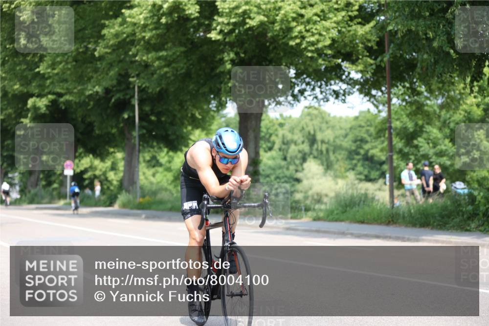 15.06.2025 - 7 Türme Triathlon Yannick Fuchs http://msf.ph/oto/8004100 15.06.2025 12:35:16 Radfahren 281, 652 meine-sportfotos.de