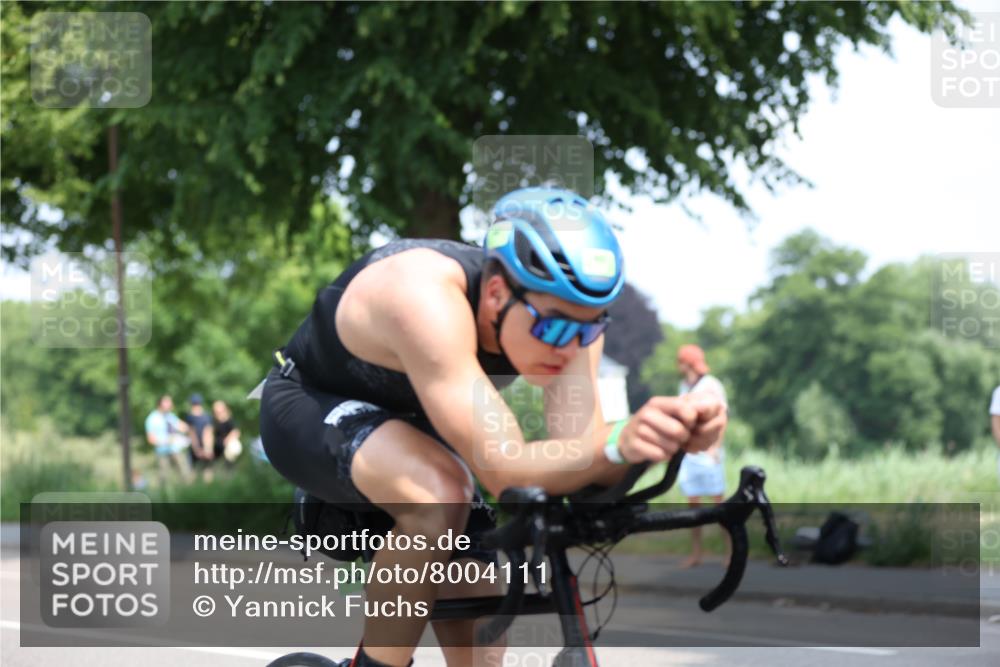15.06.2025 - 7 Türme Triathlon Yannick Fuchs http://msf.ph/oto/8004111 15.06.2025 12:35:16 Radfahren 281, 652 meine-sportfotos.de