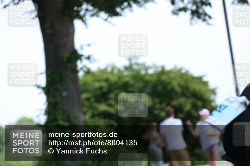 15.06.2025 - 7 Türme Triathlon Yannick Fuchs http://msf.ph/oto/8004135 15.06.2025 12:35:17 Radfahren 281, 574, 652 meine-sportfotos.de
