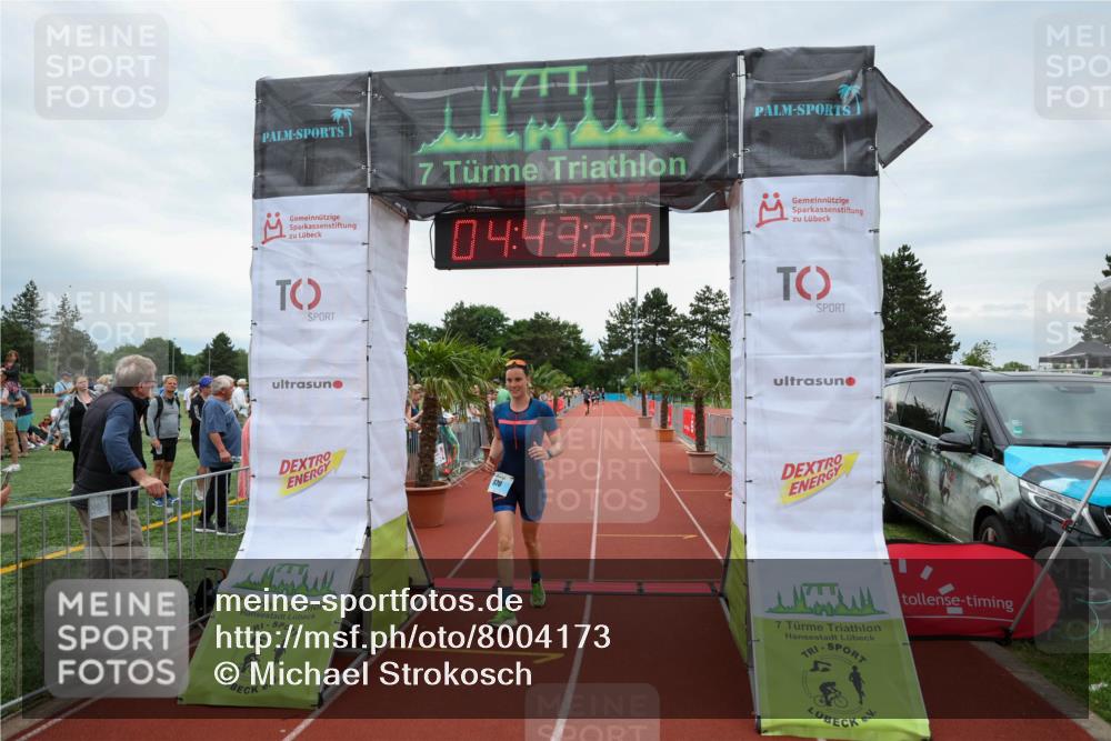 15.06.2025 - 7 Türme Triathlon Michael Strokosch http://msf.ph/oto/8004173 15.06.2025 14:43:28 Ziel 670 meine-sportfotos.de