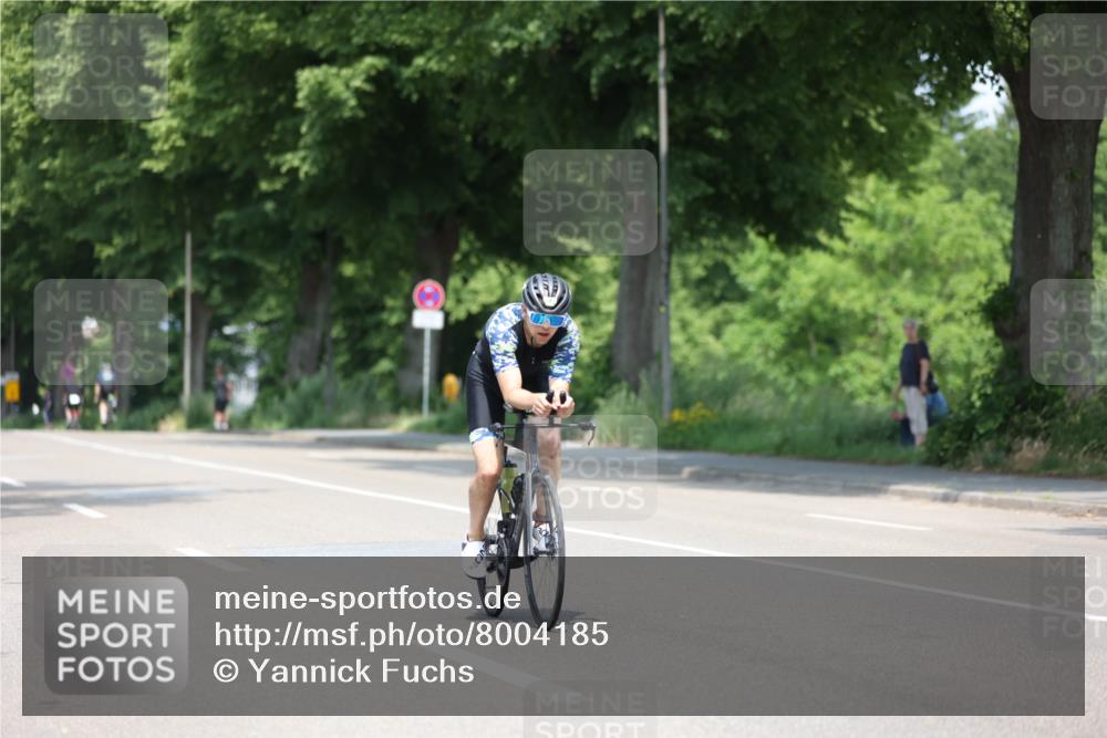 15.06.2025 - 7 Türme Triathlon Yannick Fuchs http://msf.ph/oto/8004185 15.06.2025 12:35:46 Radfahren 280, 522 meine-sportfotos.de