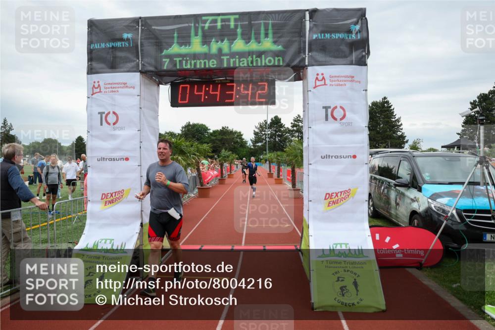15.06.2025 - 7 Türme Triathlon Michael Strokosch http://msf.ph/oto/8004216 15.06.2025 14:43:42 Ziel 333, 486, 534 meine-sportfotos.de