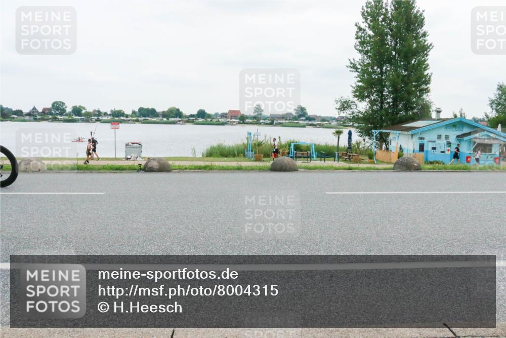 21.06.2025 - 27. Vierlanden-Triathlon H.Heesch http://msf.ph/oto/8004315 15.06.2025 12:58:45 Radfahren 1114, 1141 meine-sportfotos.de