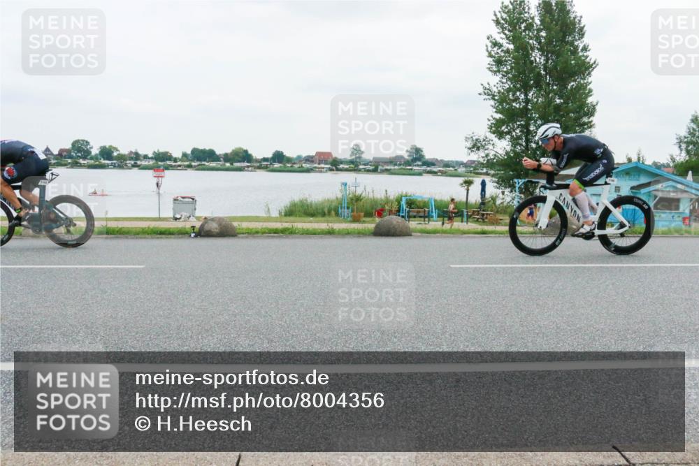 21.06.2025 - 27. Vierlanden-Triathlon H.Heesch http://msf.ph/oto/8004356 15.06.2025 12:58:51 Radfahren 1102, 1114, 1124, 1145, 1158 meine-sportfotos.de