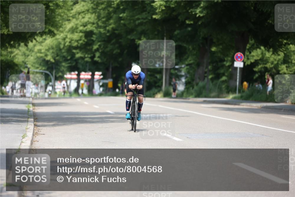 15.06.2025 - 7 Türme Triathlon Yannick Fuchs http://msf.ph/oto/8004568 15.06.2025 12:36:05 Radfahren 276, 333 meine-sportfotos.de