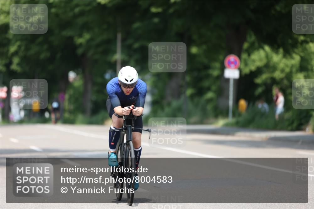 15.06.2025 - 7 Türme Triathlon Yannick Fuchs http://msf.ph/oto/8004583 15.06.2025 12:36:05 Radfahren 276, 333 meine-sportfotos.de