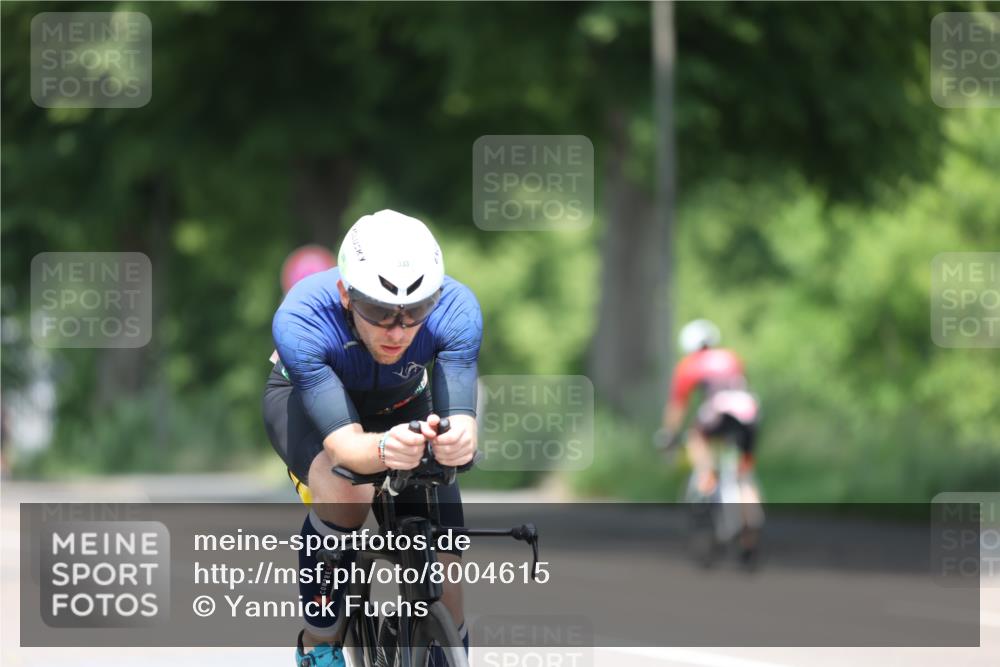 15.06.2025 - 7 Türme Triathlon Yannick Fuchs http://msf.ph/oto/8004615 15.06.2025 12:36:06 Radfahren 276, 333 meine-sportfotos.de