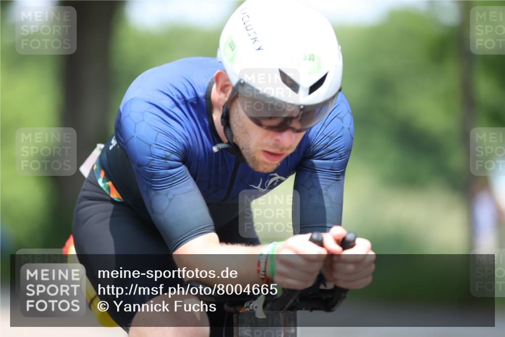 15.06.2025 - 7 Türme Triathlon Yannick Fuchs http://msf.ph/oto/8004665 15.06.2025 12:36:07 Radfahren 220, 276, 333 meine-sportfotos.de