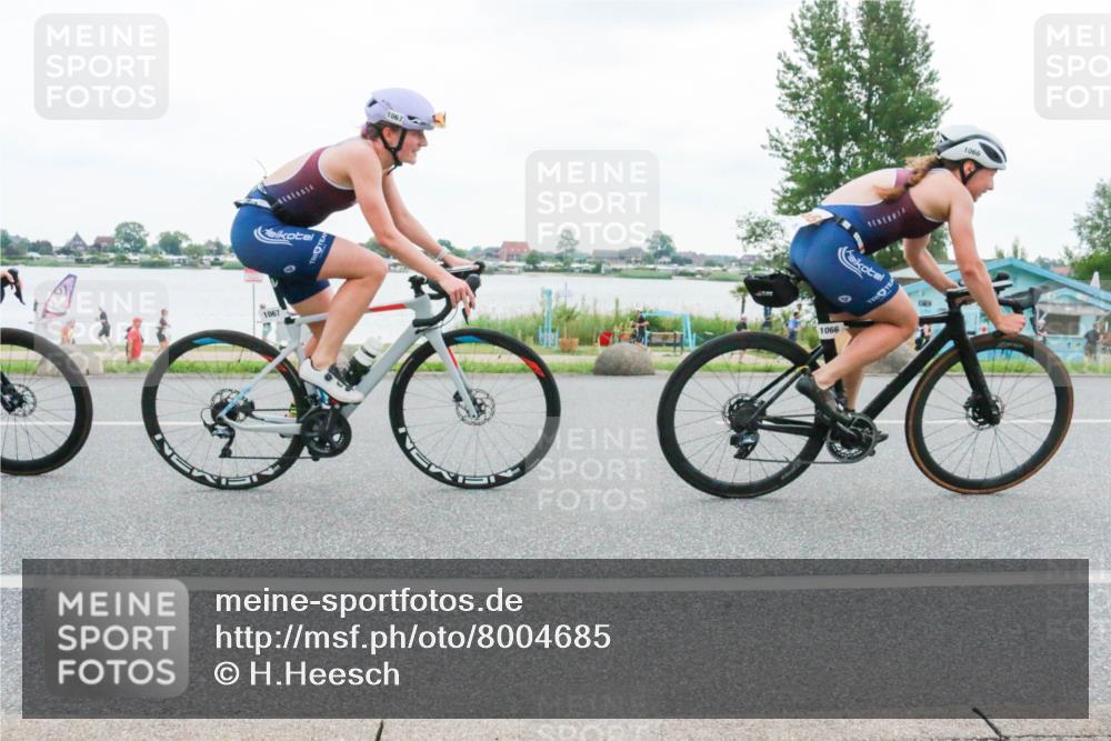 21.06.2025 - 27. Vierlanden-Triathlon H.Heesch http://msf.ph/oto/8004685 15.06.2025 13:00:08 Radfahren 1065, 1066, 1067, 1068, 1115 meine-sportfotos.de