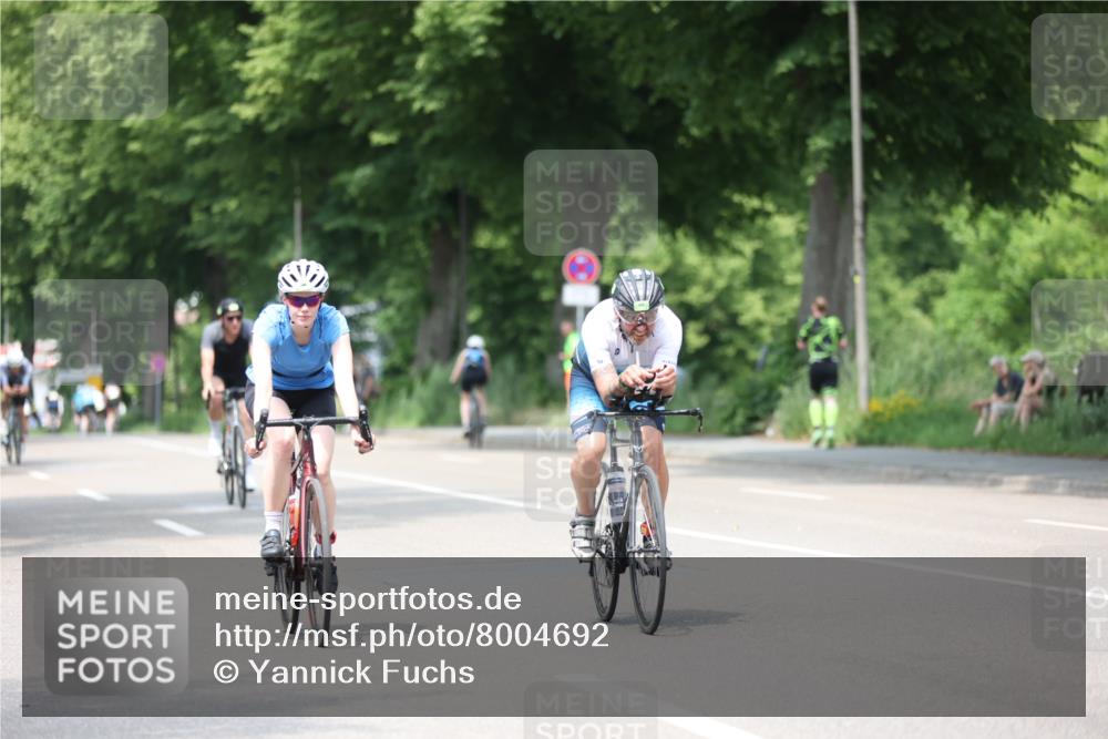 15.06.2025 - 7 Türme Triathlon Yannick Fuchs http://msf.ph/oto/8004692 15.06.2025 13:17:36 Radfahren 489, 543, 574, 590, 666, 764, 800, 850, 894 meine-sportfotos.de