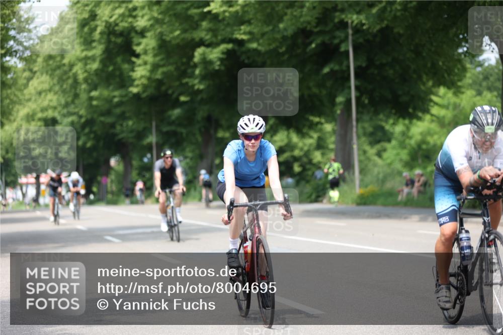 15.06.2025 - 7 Türme Triathlon Yannick Fuchs http://msf.ph/oto/8004695 15.06.2025 13:17:36 Radfahren 489, 543, 574, 590, 666, 764, 800, 850, 894 meine-sportfotos.de