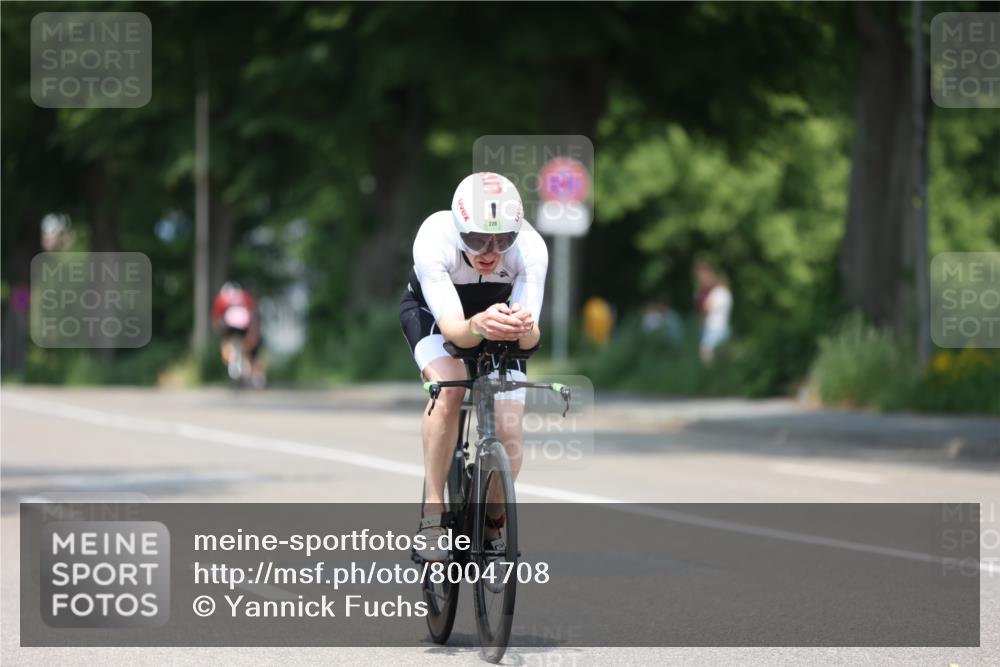 15.06.2025 - 7 Türme Triathlon Yannick Fuchs http://msf.ph/oto/8004708 15.06.2025 12:36:13 Radfahren 220 meine-sportfotos.de