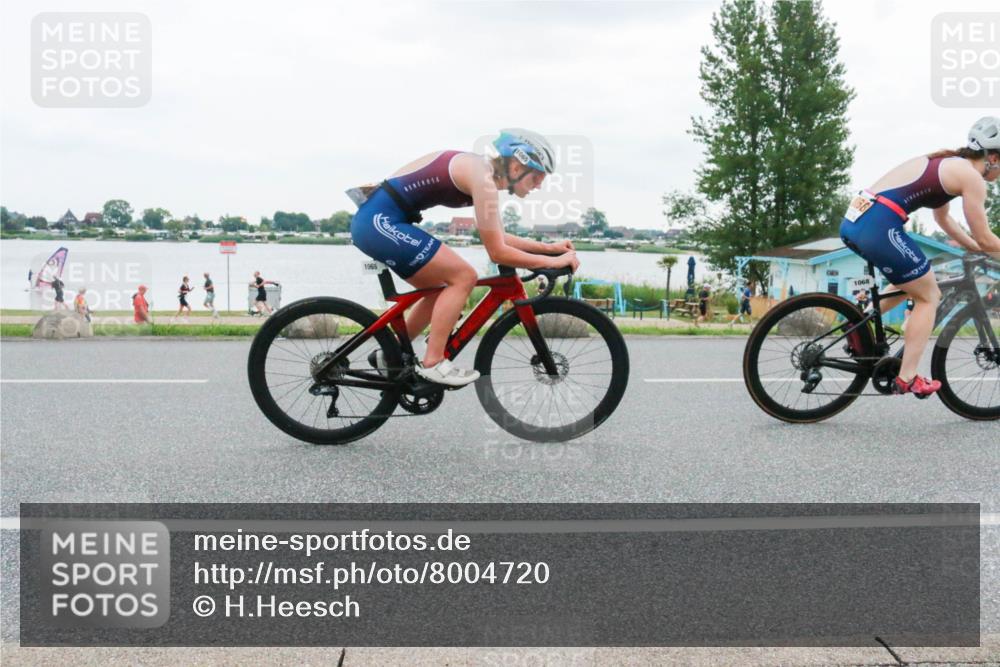 21.06.2025 - 27. Vierlanden-Triathlon H.Heesch http://msf.ph/oto/8004720 15.06.2025 13:00:08 Radfahren 1065, 1066, 1067, 1068, 1115 meine-sportfotos.de