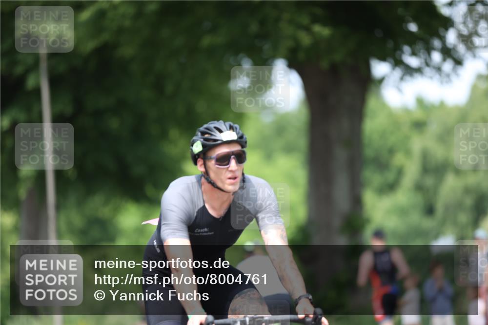 15.06.2025 - 7 Türme Triathlon Yannick Fuchs http://msf.ph/oto/8004761 15.06.2025 13:17:38 Radfahren 489, 543, 574, 590, 666, 764, 800, 850, 894 meine-sportfotos.de