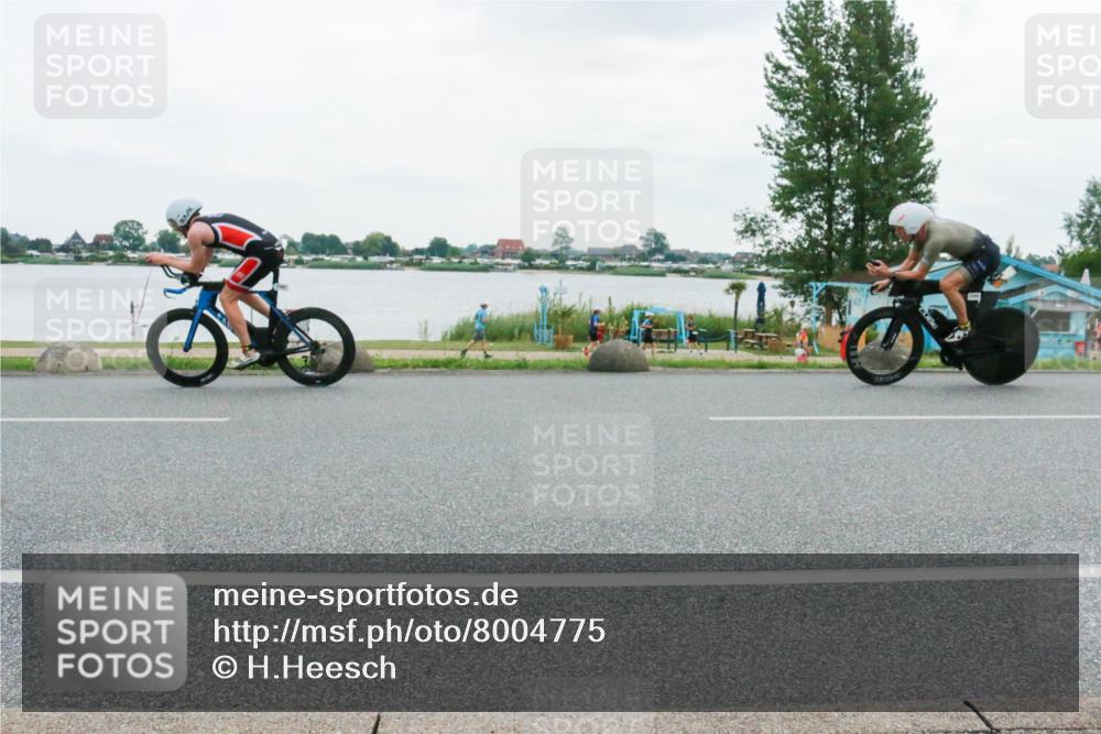 21.06.2025 - 27. Vierlanden-Triathlon H.Heesch http://msf.ph/oto/8004775 15.06.2025 13:00:27 Radfahren 1112, 1123, 1128, 1161 meine-sportfotos.de