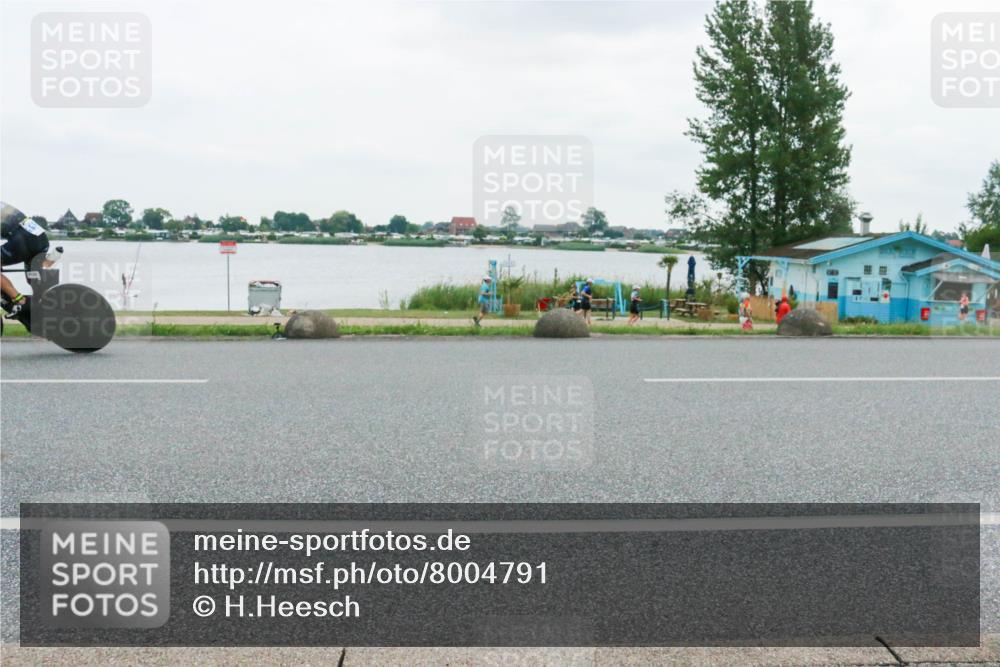 21.06.2025 - 27. Vierlanden-Triathlon H.Heesch http://msf.ph/oto/8004791 15.06.2025 13:00:28 Radfahren 1112, 1120, 1123, 1128, 1161 meine-sportfotos.de
