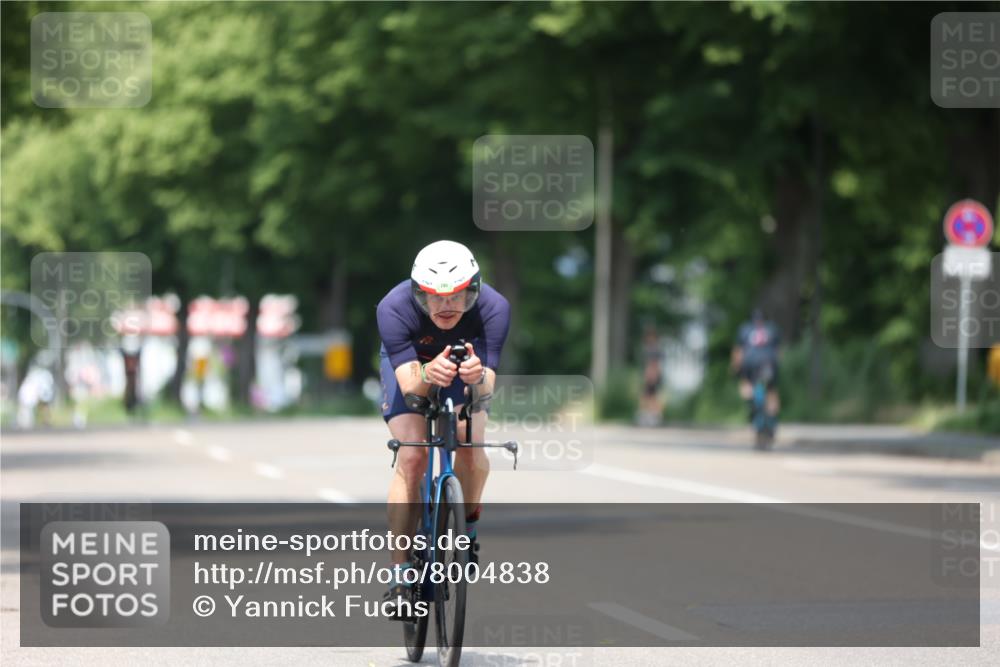 15.06.2025 - 7 Türme Triathlon Yannick Fuchs http://msf.ph/oto/8004838 15.06.2025 12:36:19 Radfahren 667 meine-sportfotos.de