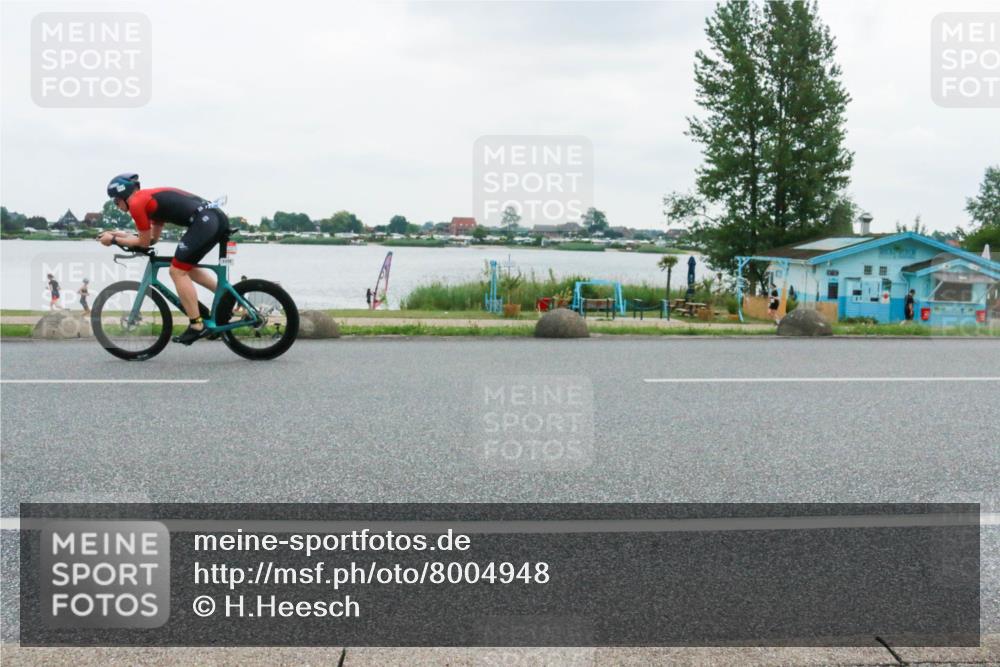 21.06.2025 - 27. Vierlanden-Triathlon H.Heesch http://msf.ph/oto/8004948 15.06.2025 13:00:55 Radfahren 1110, 1117, 1134, 1156 meine-sportfotos.de