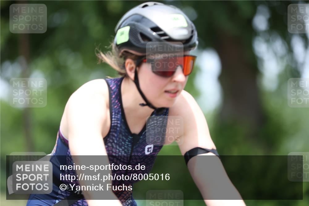 15.06.2025 - 7 Türme Triathlon Yannick Fuchs http://msf.ph/oto/8005016 15.06.2025 13:17:49 Radfahren 326, 584, 645, 796 meine-sportfotos.de