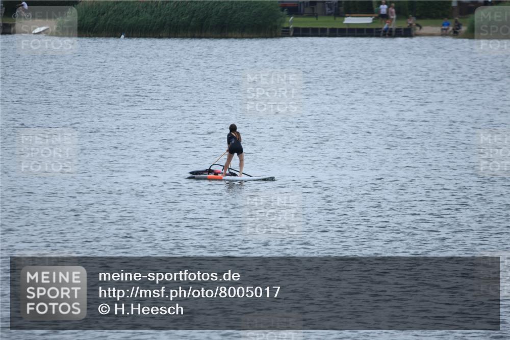 21.06.2025 - 27. Vierlanden-Triathlon H.Heesch http://msf.ph/oto/8005017 15.06.2025 12:56:32 Radfahren  meine-sportfotos.de