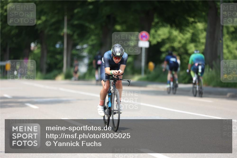 15.06.2025 - 7 Türme Triathlon Yannick Fuchs http://msf.ph/oto/8005025 15.06.2025 12:36:39 Radfahren 292, 652 meine-sportfotos.de