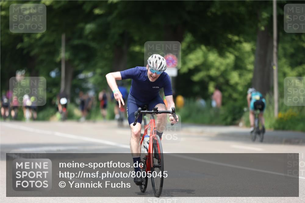 15.06.2025 - 7 Türme Triathlon Yannick Fuchs http://msf.ph/oto/8005045 15.06.2025 13:17:55 Radfahren 198, 326, 605, 645, 720, 796, 829, 1125 meine-sportfotos.de