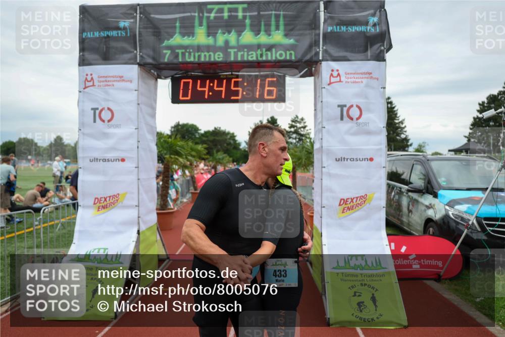 15.06.2025 - 7 Türme Triathlon Michael Strokosch http://msf.ph/oto/8005076 15.06.2025 14:45:16 Ziel 434 meine-sportfotos.de