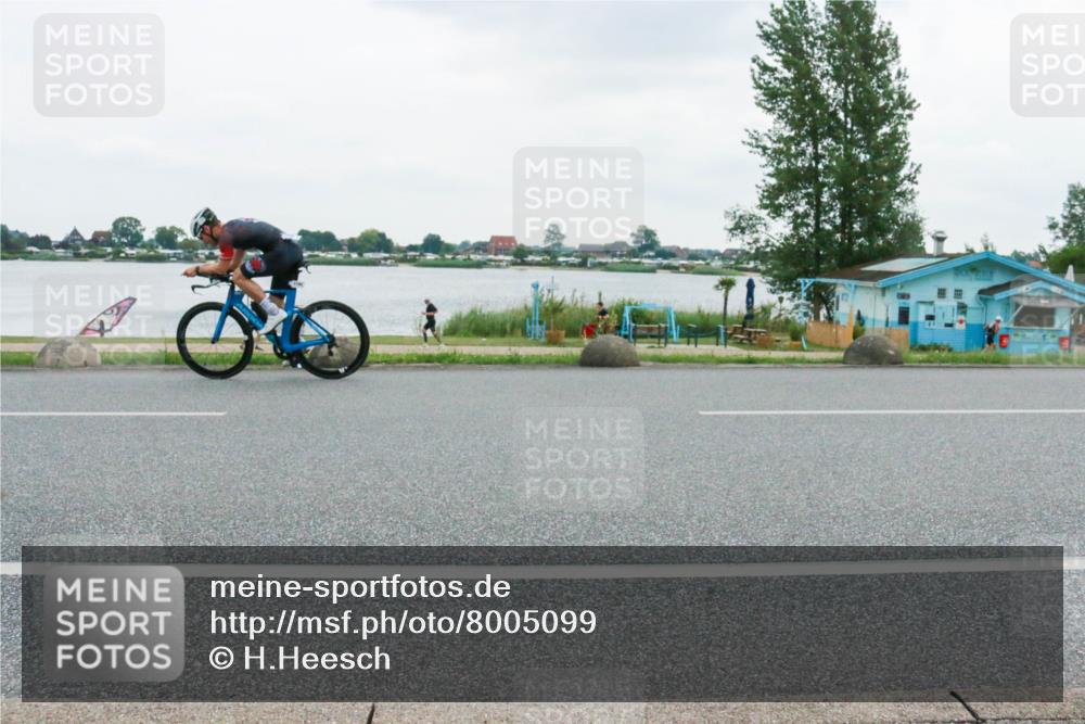21.06.2025 - 27. Vierlanden-Triathlon H.Heesch http://msf.ph/oto/8005099 15.06.2025 13:01:22 Radfahren 1099, 1105, 1113, 1132, 1149 meine-sportfotos.de