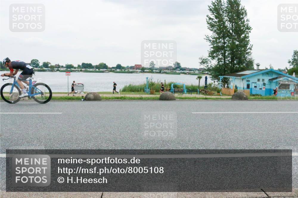 21.06.2025 - 27. Vierlanden-Triathlon H.Heesch http://msf.ph/oto/8005108 15.06.2025 13:01:22 Radfahren 1099, 1105, 1113, 1132, 1149 meine-sportfotos.de