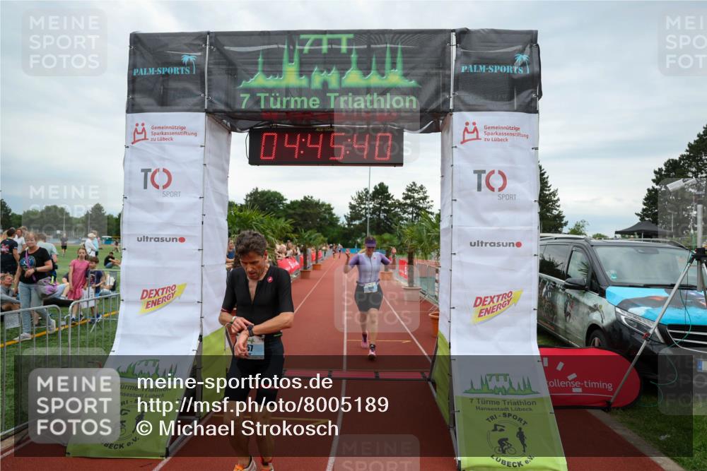 15.06.2025 - 7 Türme Triathlon Michael Strokosch http://msf.ph/oto/8005189 15.06.2025 14:45:40 Ziel 359, 457 meine-sportfotos.de