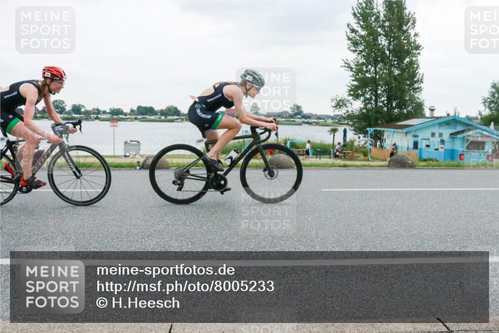 21.06.2025 - 27. Vierlanden-Triathlon H.Heesch http://msf.ph/oto/8005233 15.06.2025 13:01:55 Radfahren 1061, 1062, 1063, 1064, 1159 meine-sportfotos.de