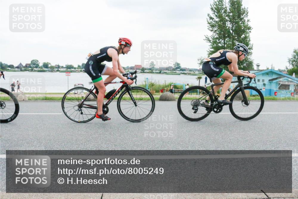 21.06.2025 - 27. Vierlanden-Triathlon H.Heesch http://msf.ph/oto/8005249 15.06.2025 13:01:55 Radfahren 1061, 1062, 1063, 1064, 1159 meine-sportfotos.de