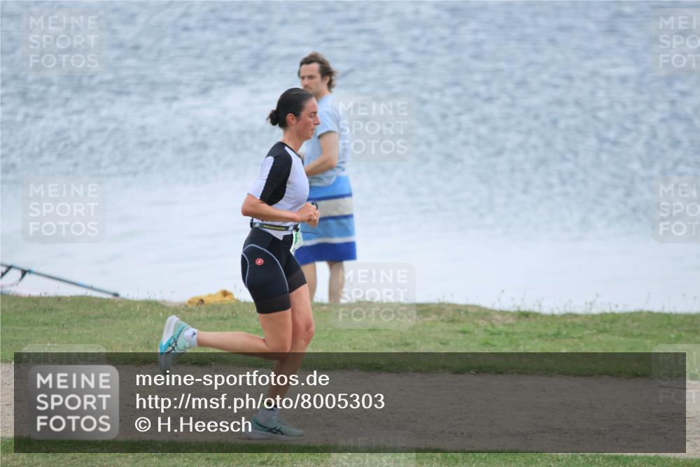 21.06.2025 - 27. Vierlanden-Triathlon H.Heesch http://msf.ph/oto/8005303 15.06.2025 13:03:55 Radfahren  meine-sportfotos.de
