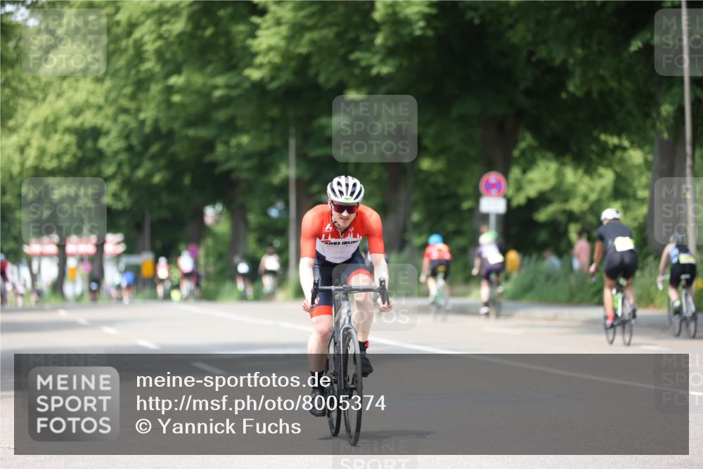 15.06.2025 - 7 Türme Triathlon Yannick Fuchs http://msf.ph/oto/8005374 15.06.2025 13:18:11 Radfahren 408, 878, 1094 meine-sportfotos.de
