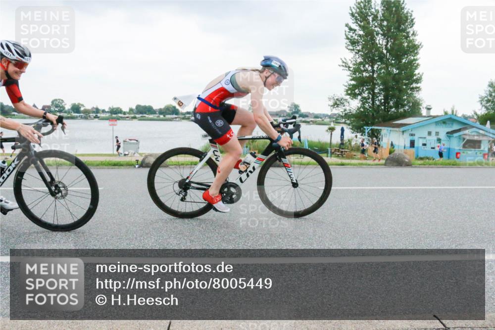 21.06.2025 - 27. Vierlanden-Triathlon H.Heesch http://msf.ph/oto/8005449 15.06.2025 13:03:33 Radfahren 1069, 1070, 1071, 1072 meine-sportfotos.de