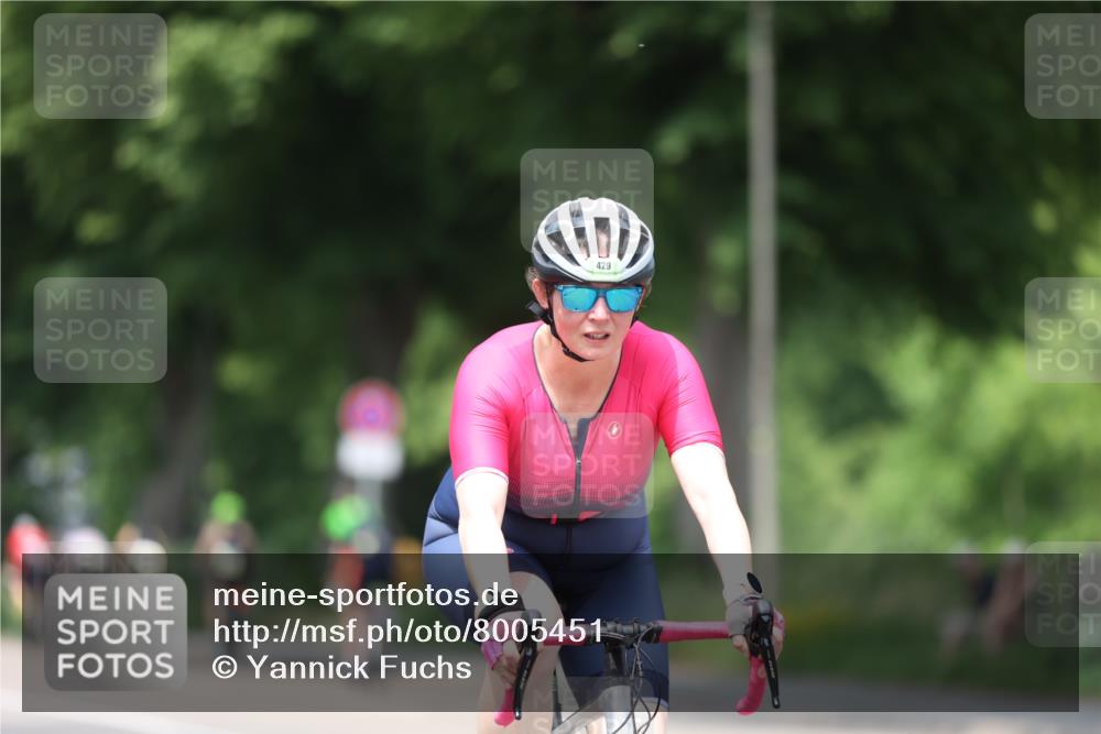 15.06.2025 - 7 Türme Triathlon Yannick Fuchs http://msf.ph/oto/8005451 15.06.2025 13:18:20 Radfahren 540, 728, 1013 meine-sportfotos.de